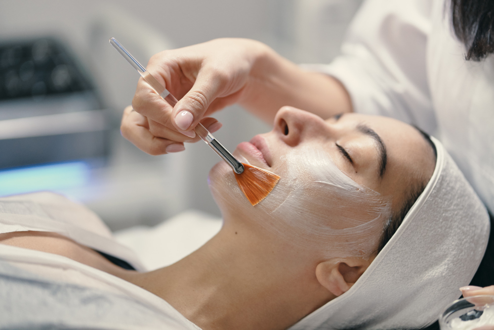 Intermediate Course: Advanced Facial Balance & Biostimulation