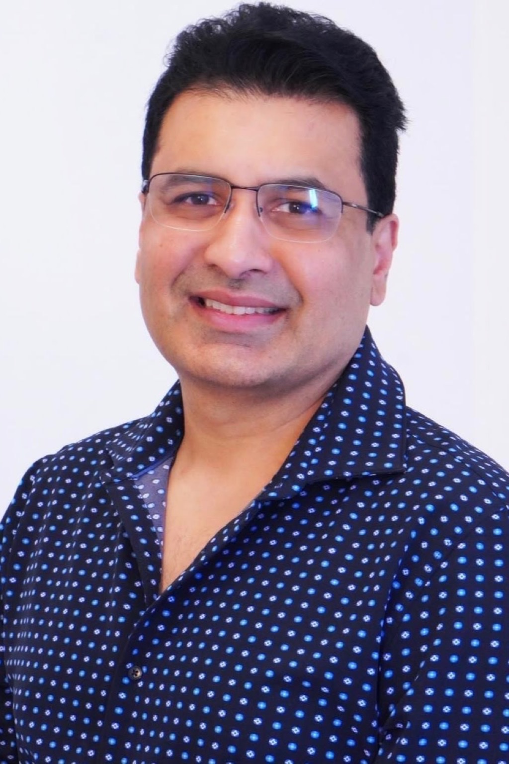 Dr Umair Qazi