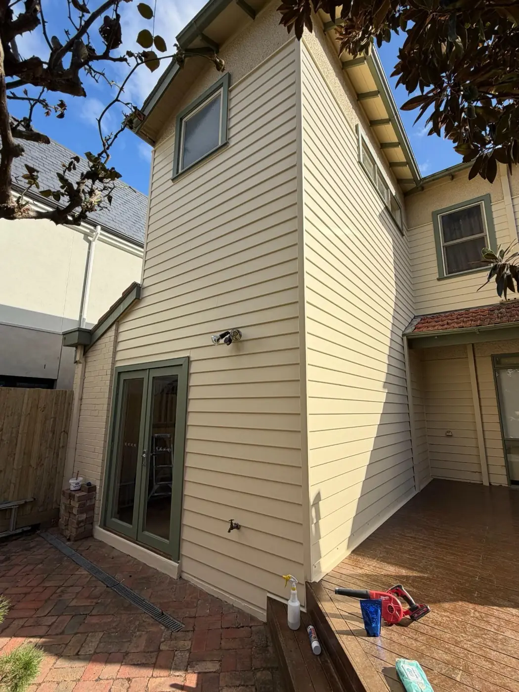 Glen Iris · Completed Innova Nuline Round Edge fibre-cement weatherboards.